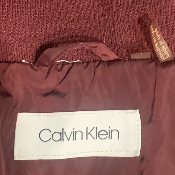 Calvin Klein Women's Hooded Quilted Puffer Jacket - Picture 11 of 12